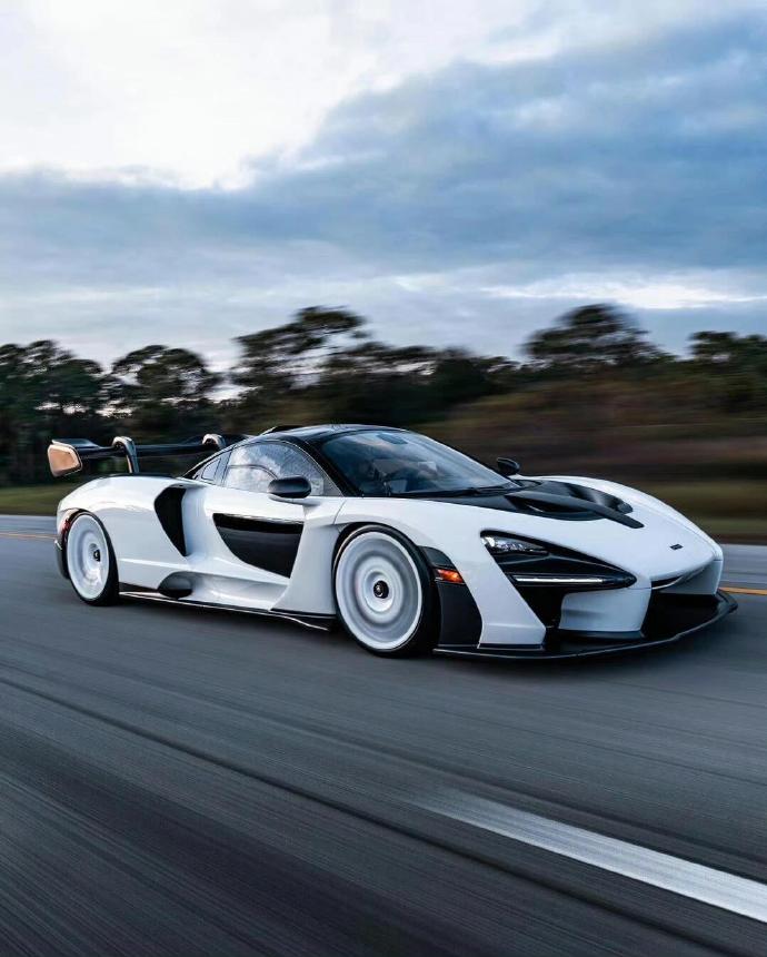 法拉利翻盘迈凯伦，阿隆索高光表现